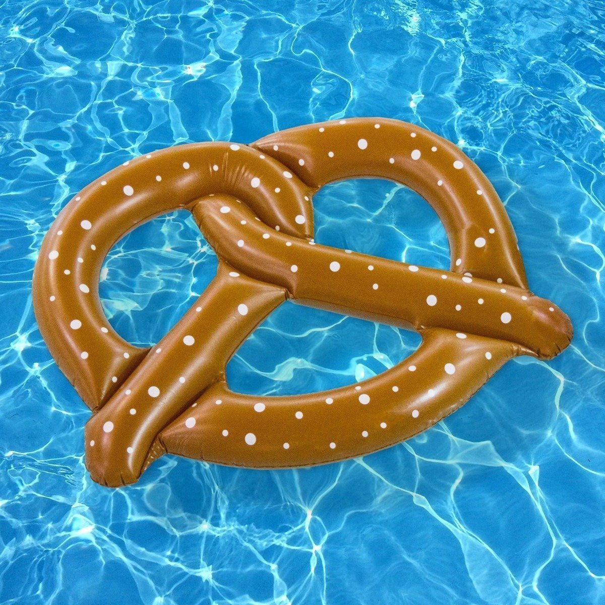 Giant Pretzel Inflatable Tube - interpools