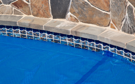 How Long Do Vinyl Pool Liners Last?