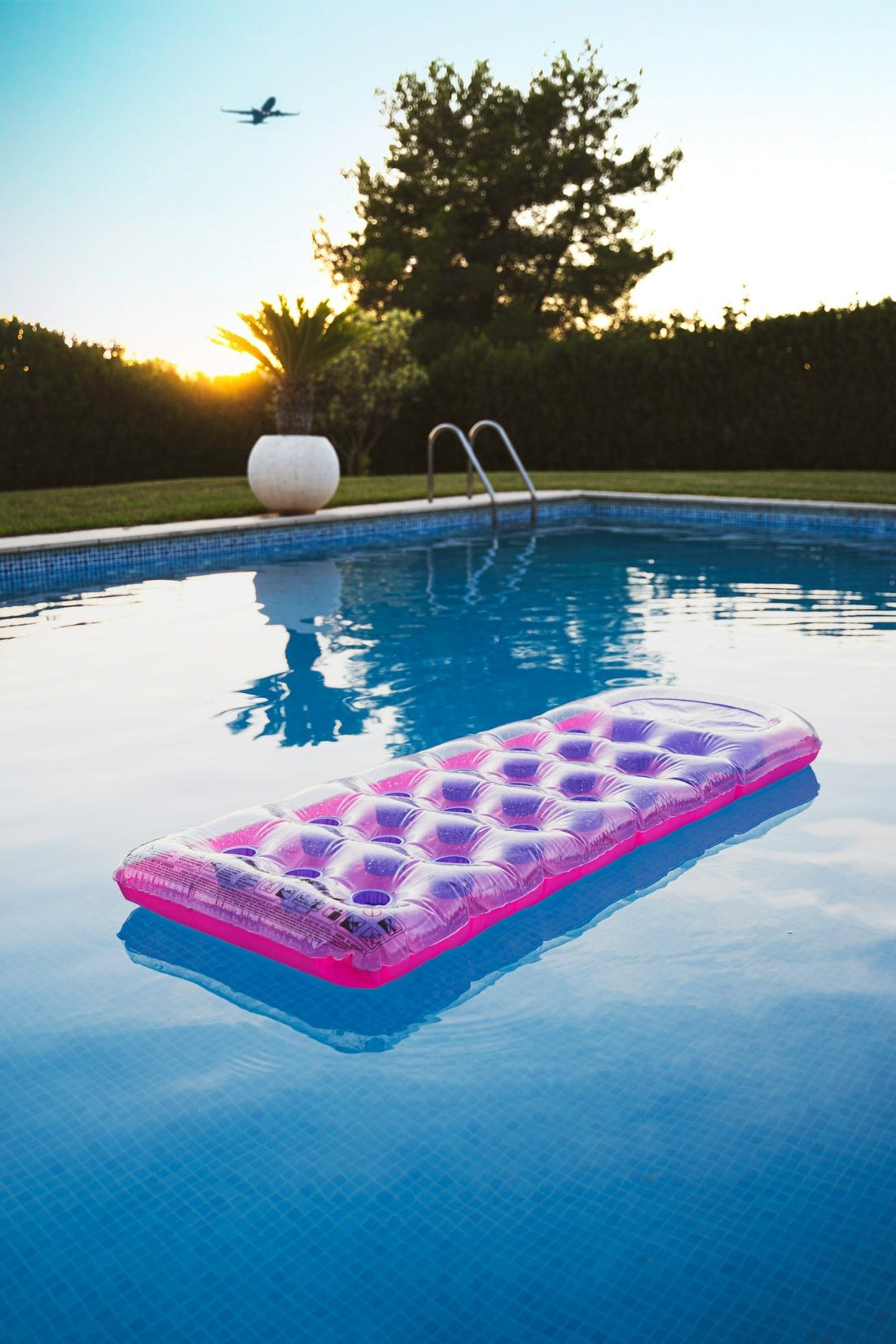5 Above Ground Swimming Pool Equipment and Maintenance Tips - International Pool & Spa