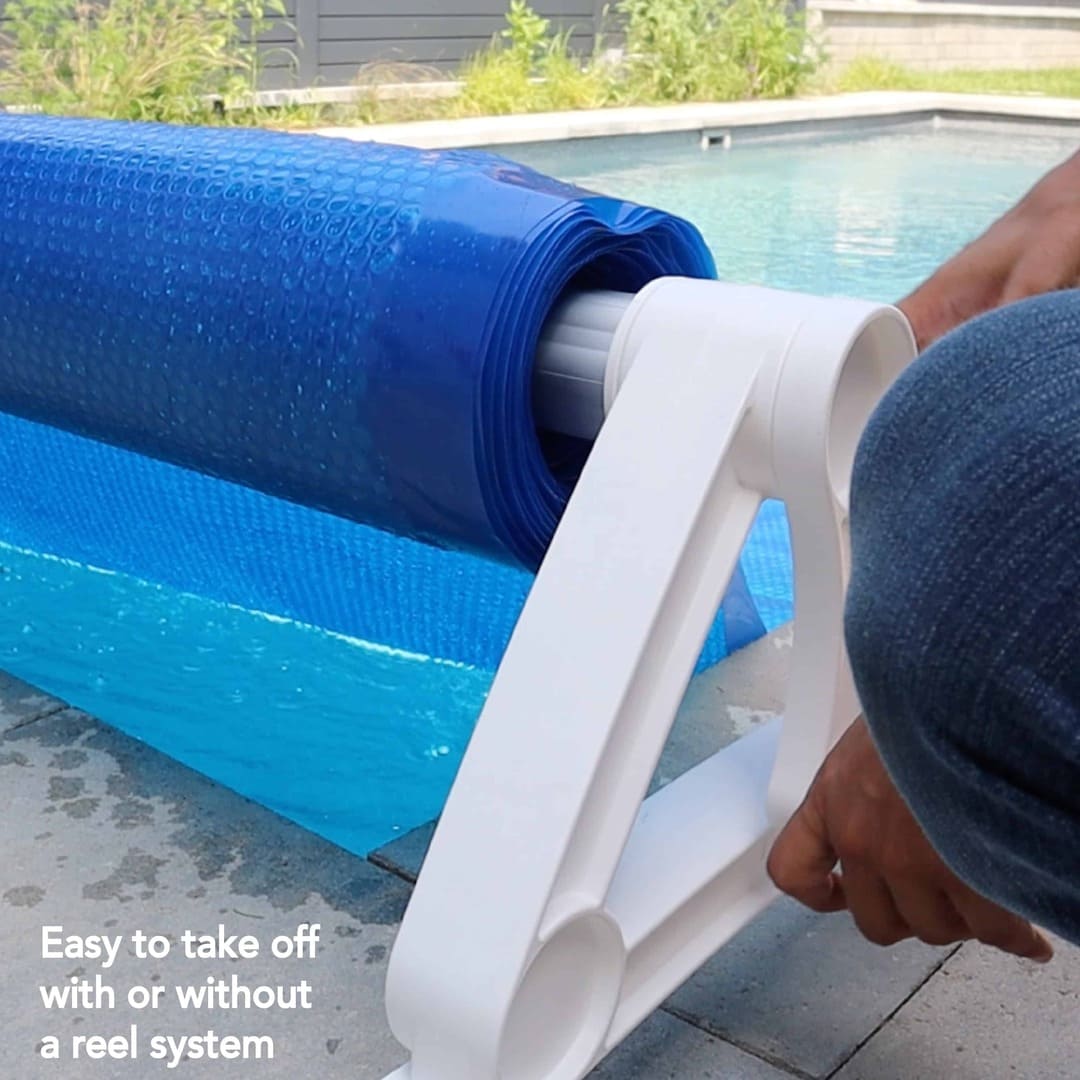 12' Round Deluxe Blue A/G Solar Blanket - International Pool & Spa