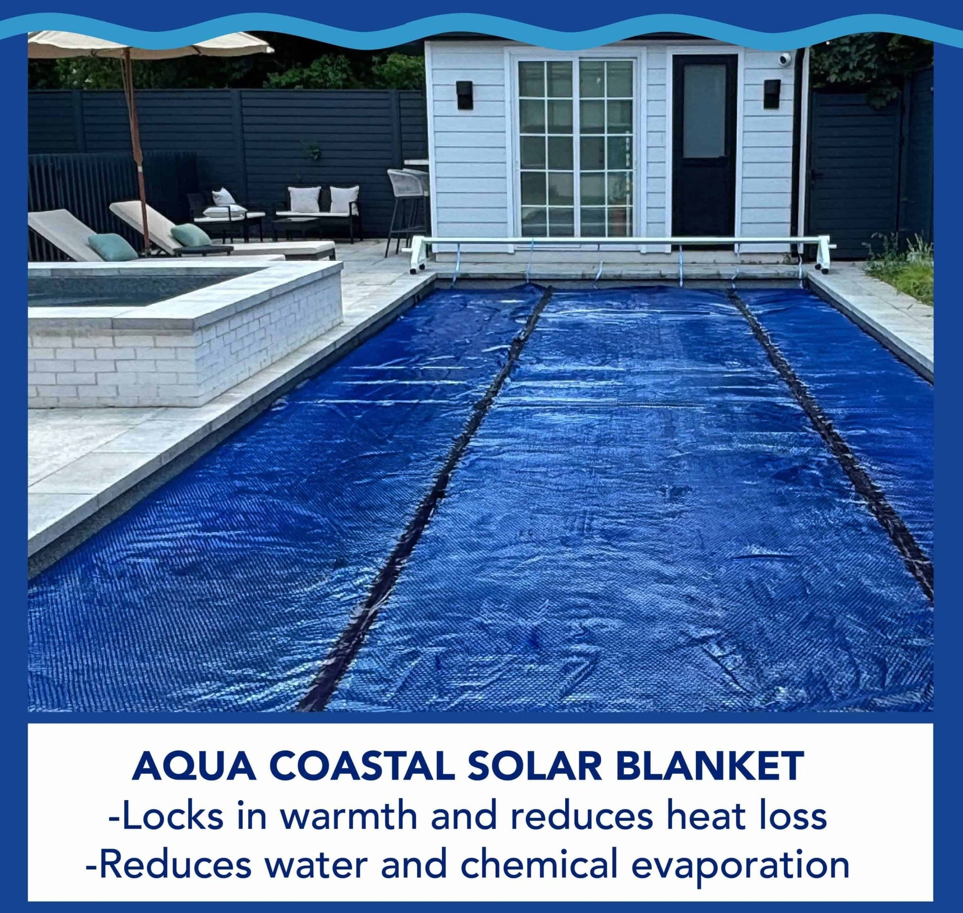 16' x 32' Oval Premium Black and Blue Solar Blanket - International Pool & Spa