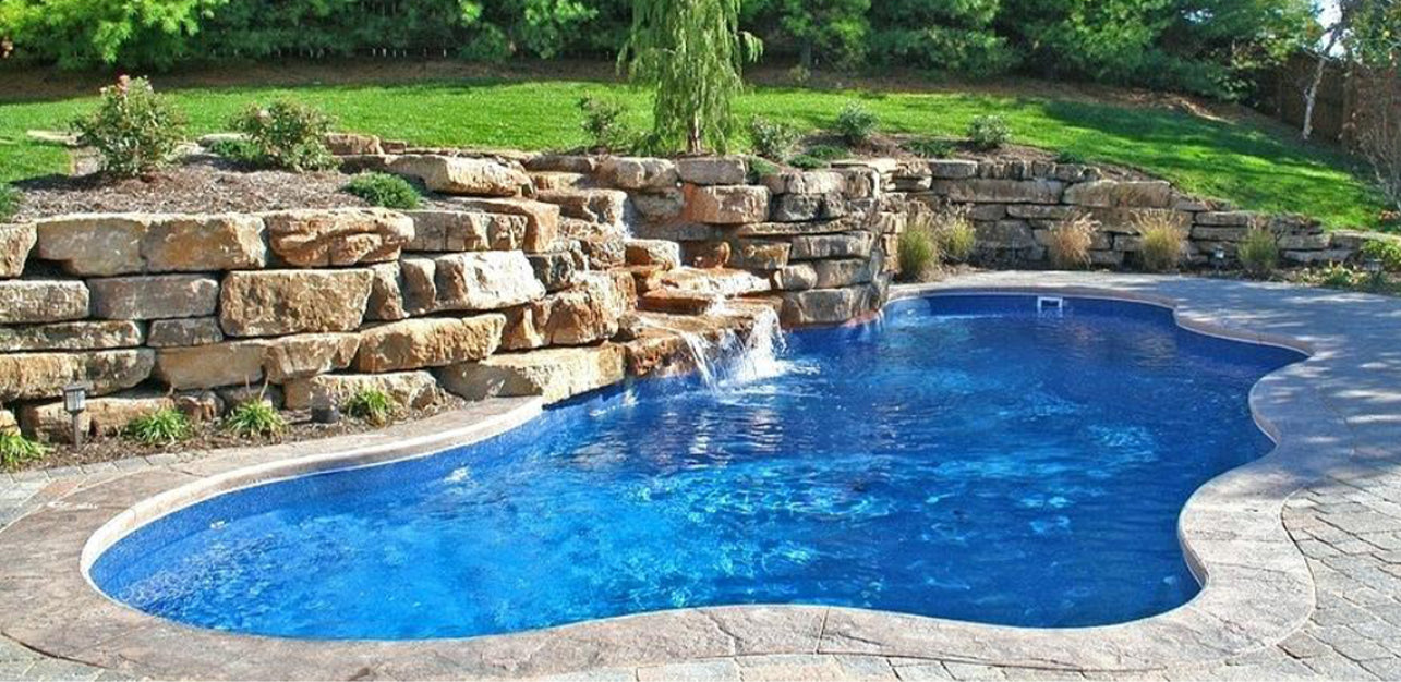 Fiberglass Pools – International Pool & Spa